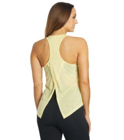 Marika Sea Tank -Volcom Sportswear Shop 6862103904424 palebanana 3a