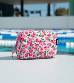 Sporti X Emma Weyant Garden Rose Toiletry Bag 13 Sporti X Emma Weyant Garden Rose Toiletry Bag -Volcom Sportswear Shop 7532788875432 gardenrose 2a